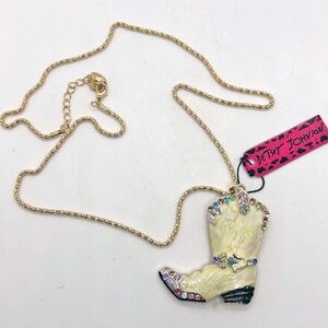 NWT Betsey Johnson  Rhinestone Cowboy Boot Pendant on a Gold Tone Chain